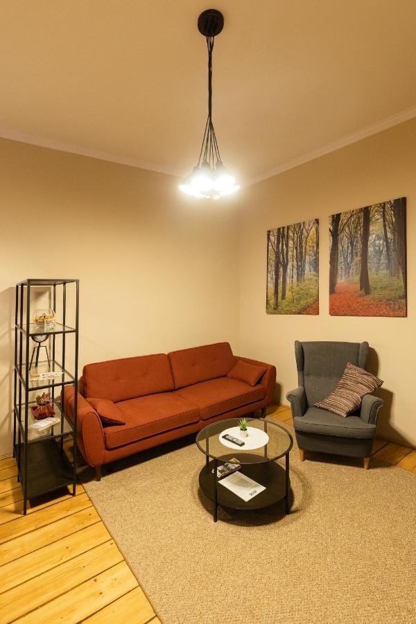 Chic Apartment In Historical City Center Timişoara Exteriör bild