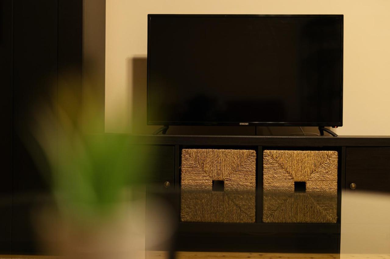 Chic Apartment In Historical City Center Timişoara Exteriör bild